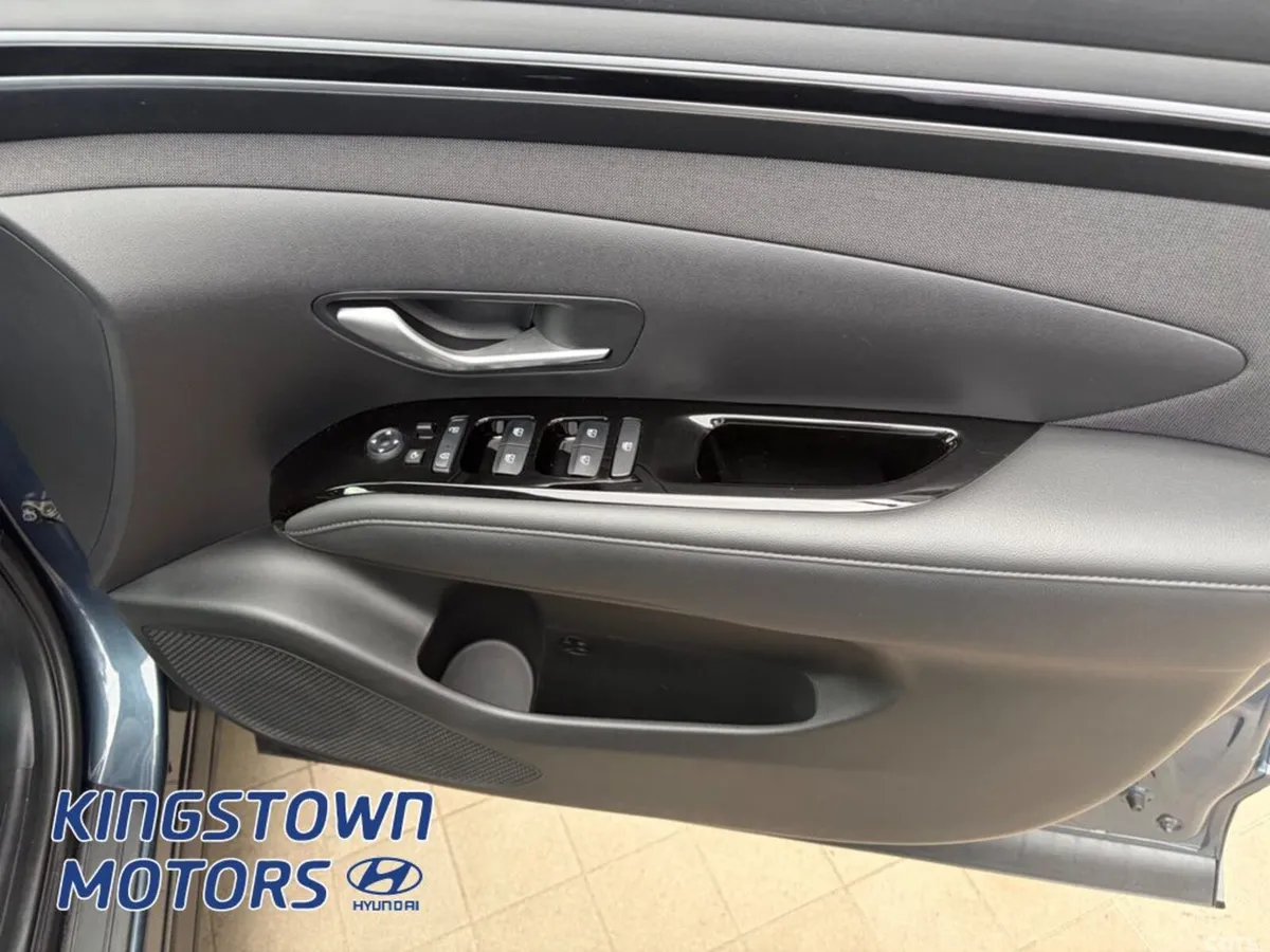 Hyundai Tucson MPV, Petrol Hybrid, 2021, Blue