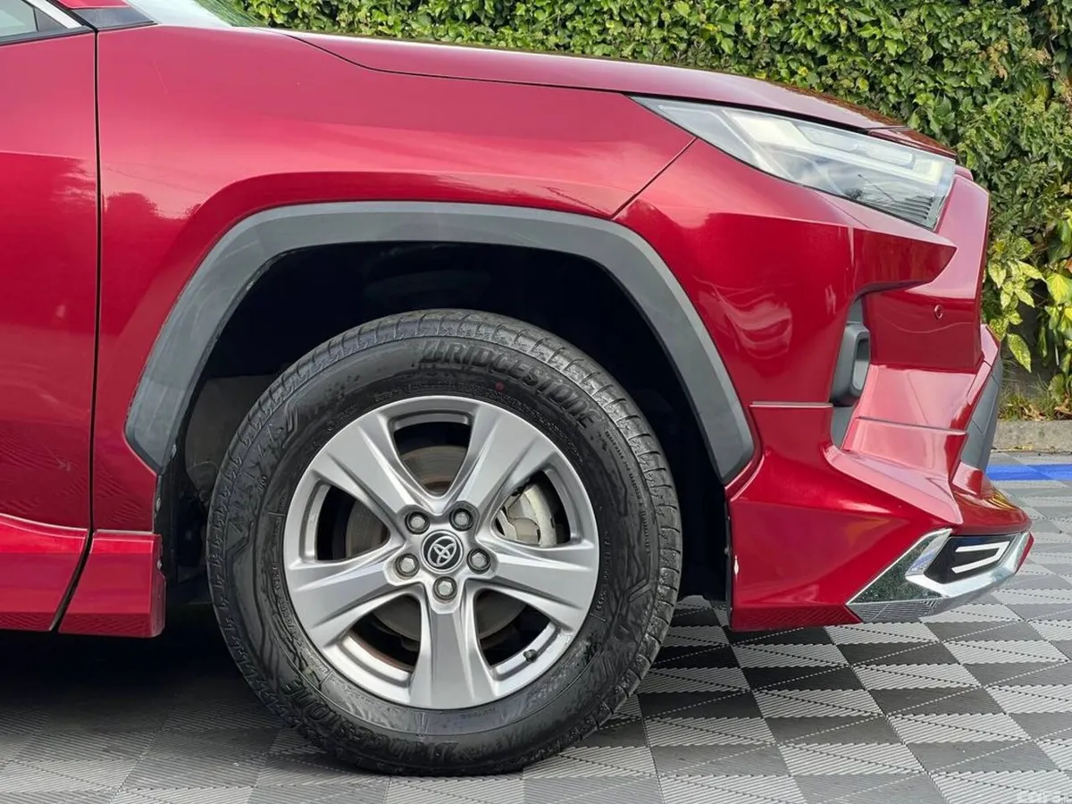 Toyota RAV4 SUV, Petrol Hybrid, 2022, Red