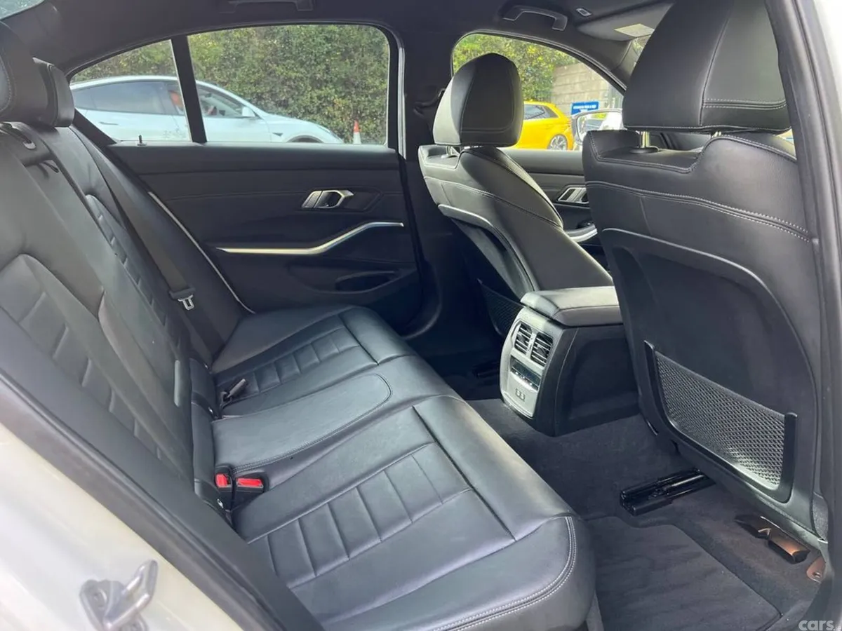 BMW 3-Series Saloon, Petrol Plug-in Hybrid, 2021, White