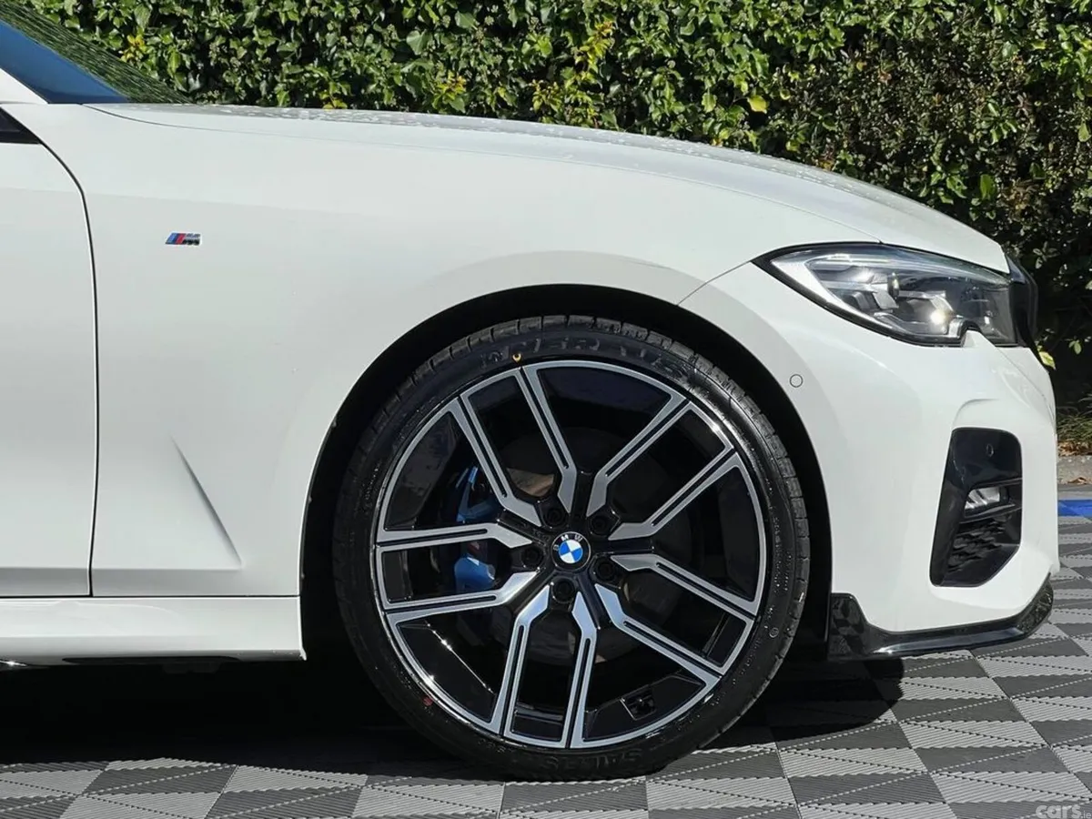 BMW 3-Series Saloon, Petrol Plug-in Hybrid, 2021, White