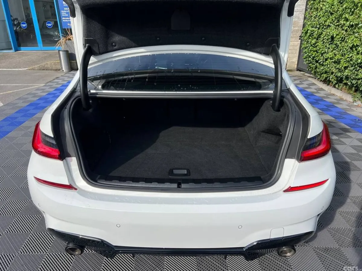BMW 3-Series Saloon, Petrol Plug-in Hybrid, 2021, White