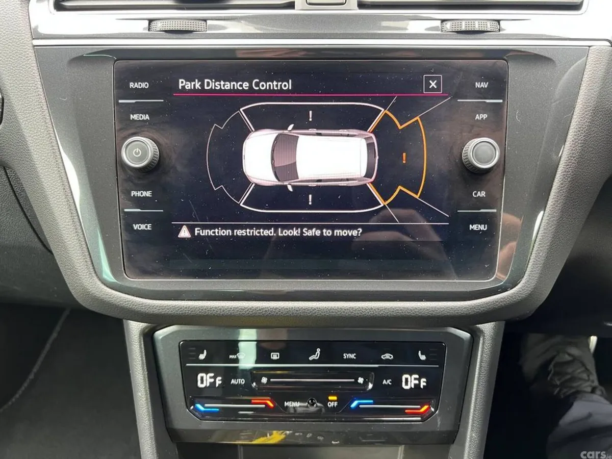 Volkswagen Tiguan SUV, Petrol Plug-in Hybrid, 2024, Grey
