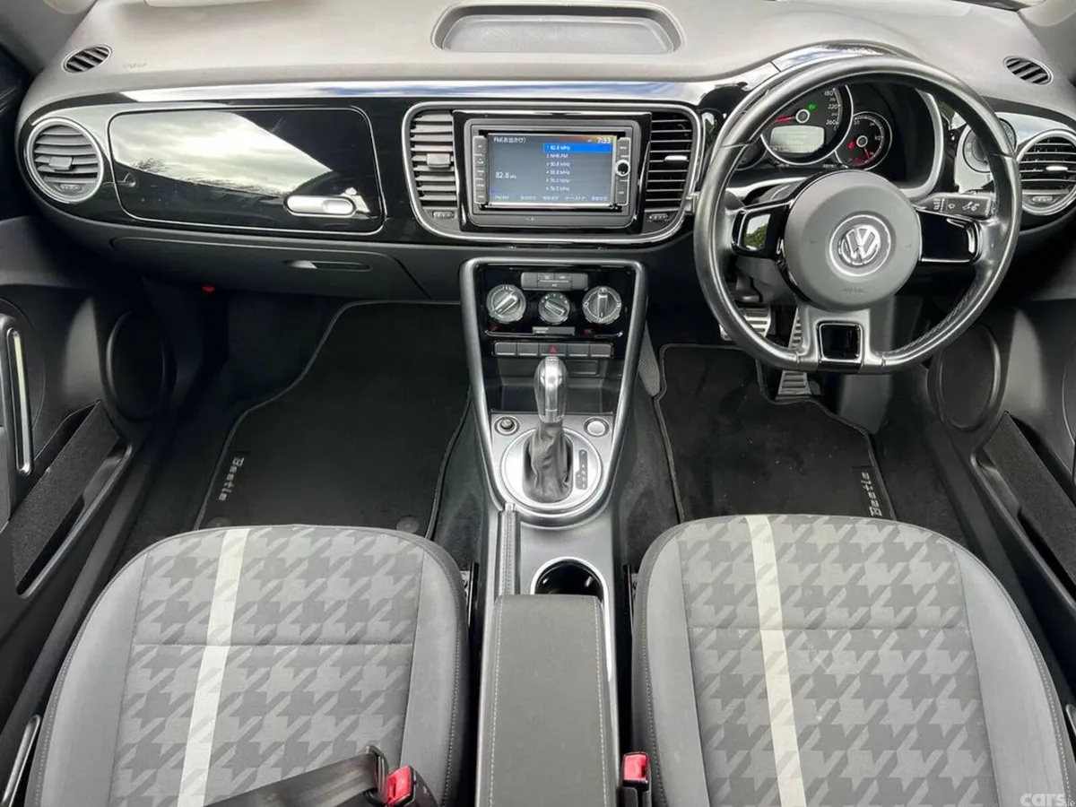 Volkswagen Beetle Hatchback, Petrol, 2017, Black