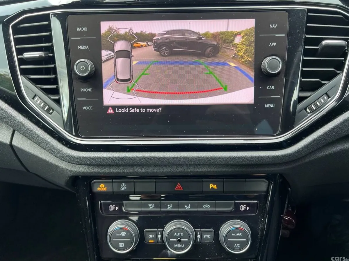 Volkswagen T-Roc SUV, Diesel, 2022, White