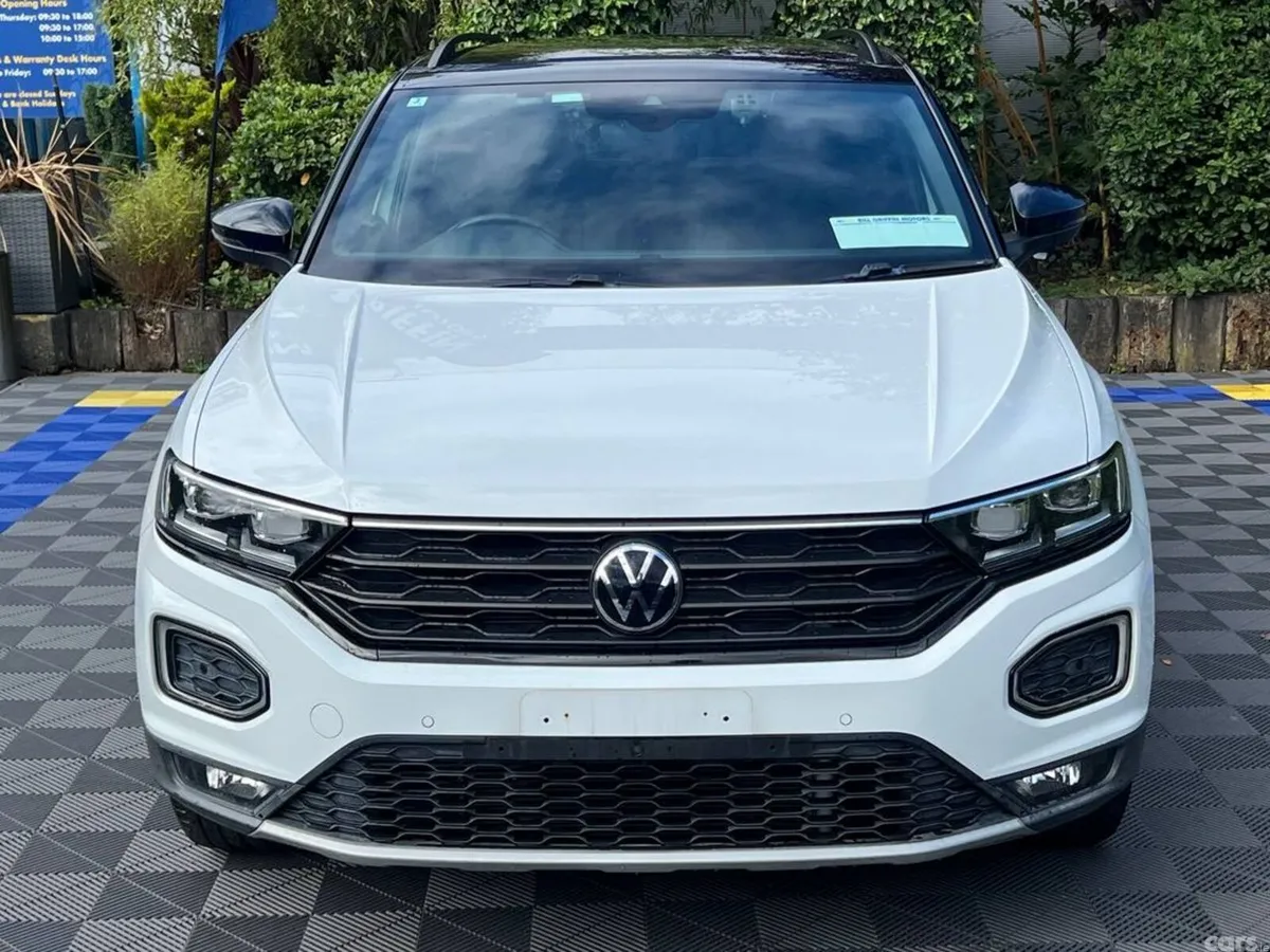 Volkswagen T-Roc SUV, Diesel, 2022, White
