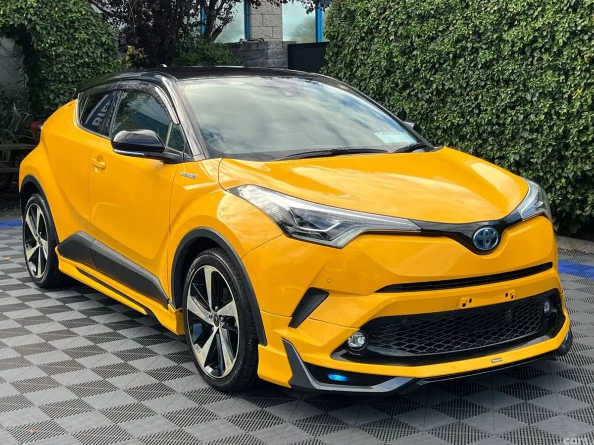 Toyota C-HR SUV, Petrol Hybrid, 2018, Orange