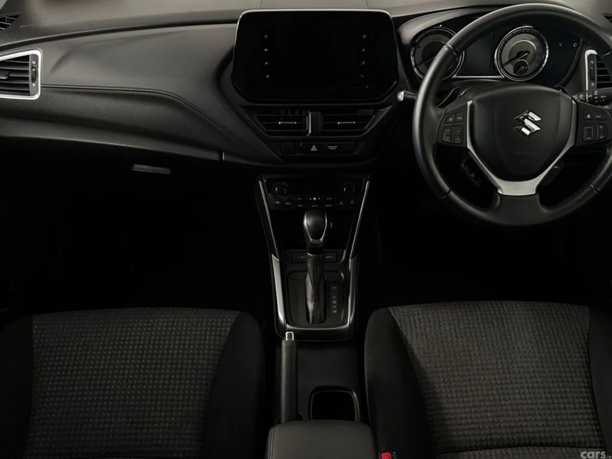Suzuki SX4 Hatchback, Petrol, 2024, Blue