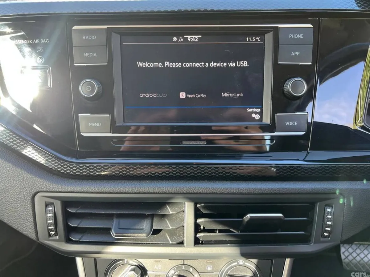 Volkswagen Polo Hatchback, Petrol, 2023, White