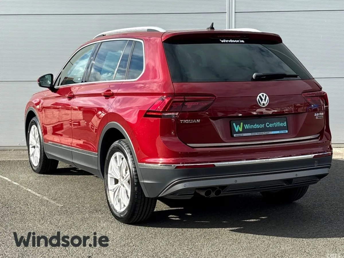 Volkswagen Tiguan SUV, Diesel, 2020, Red