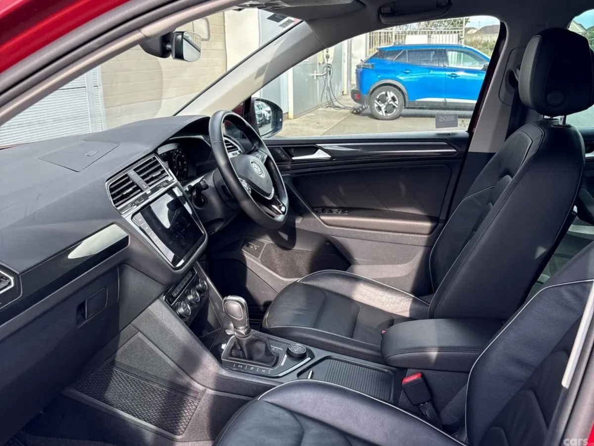 Volkswagen Tiguan SUV, Diesel, 2020, Red