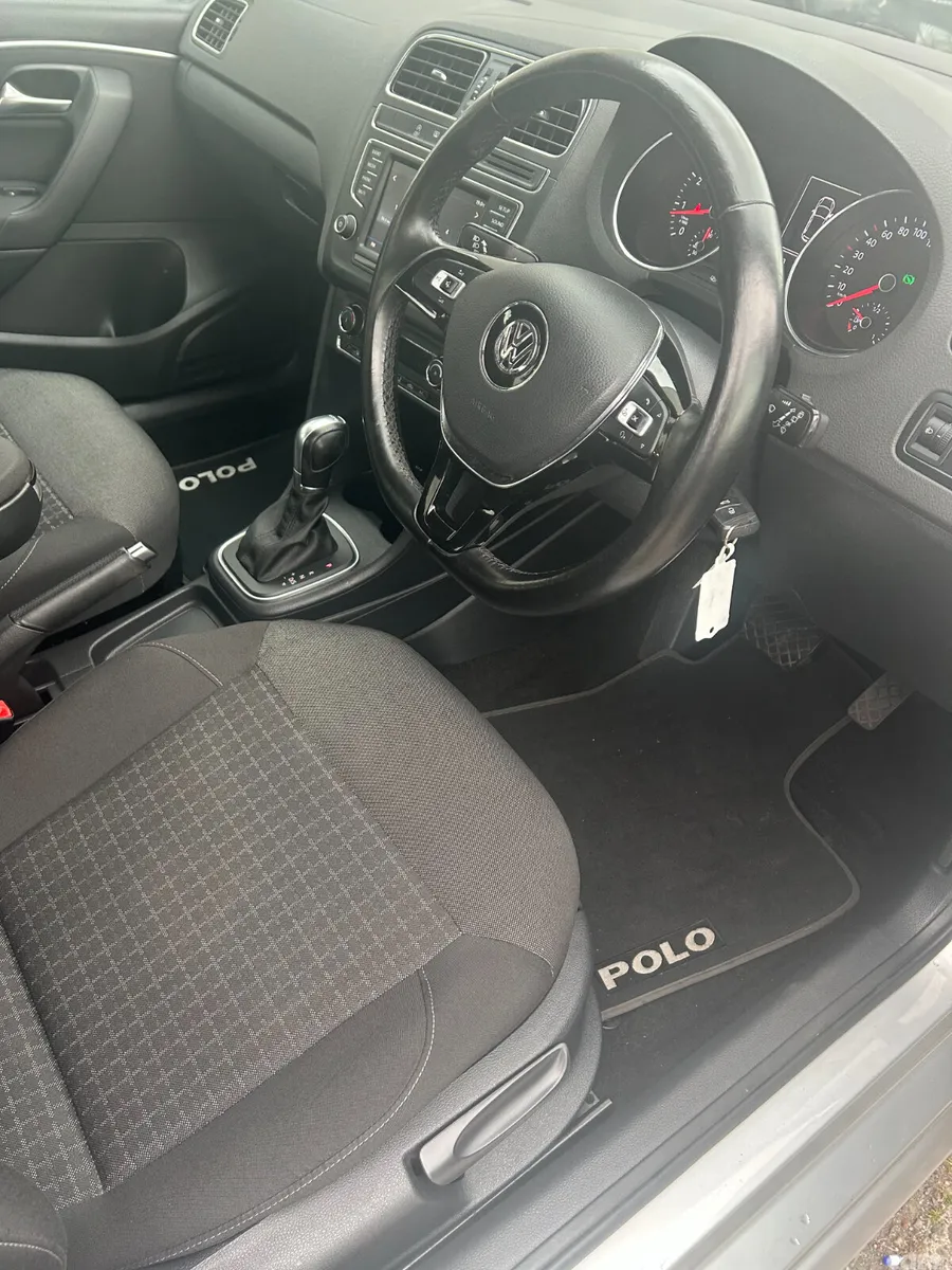 Volkswagen Polo Hatchback, Petrol, 2017, Silver