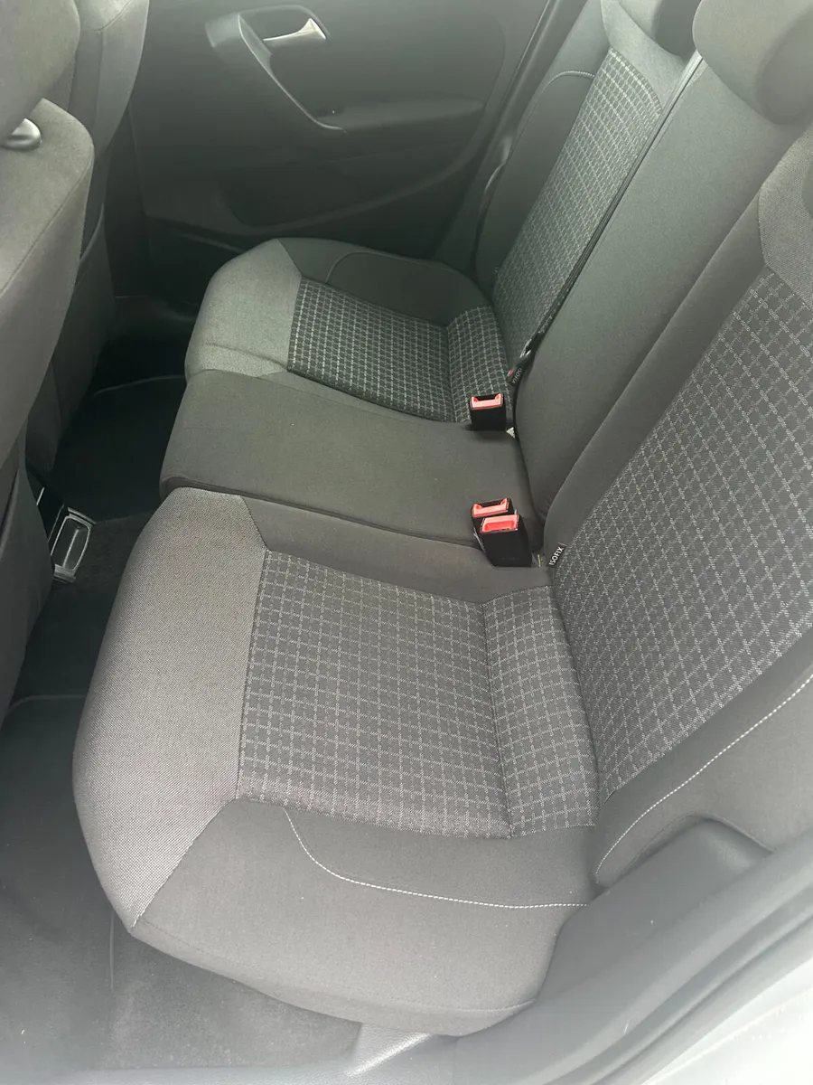 Volkswagen Polo Hatchback, Petrol, 2017, Silver