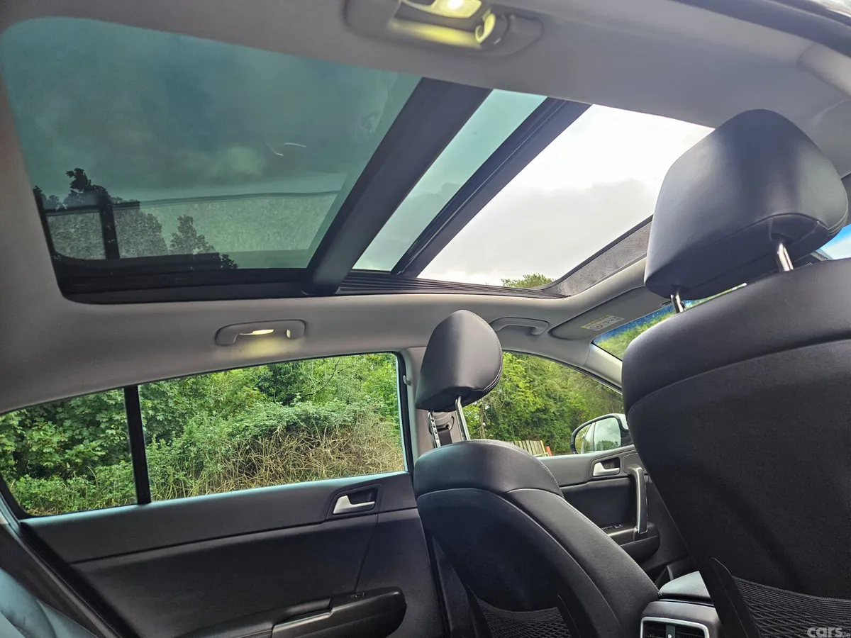 Kia Sportage SUV, Diesel, 2016, White