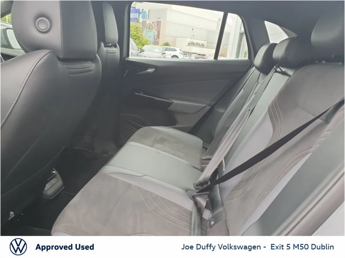 Volkswagen ID.4 Estate, Electric, 2023, Grey