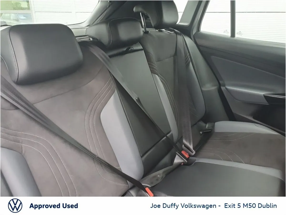 Volkswagen ID.4 Estate, Electric, 2023, Grey
