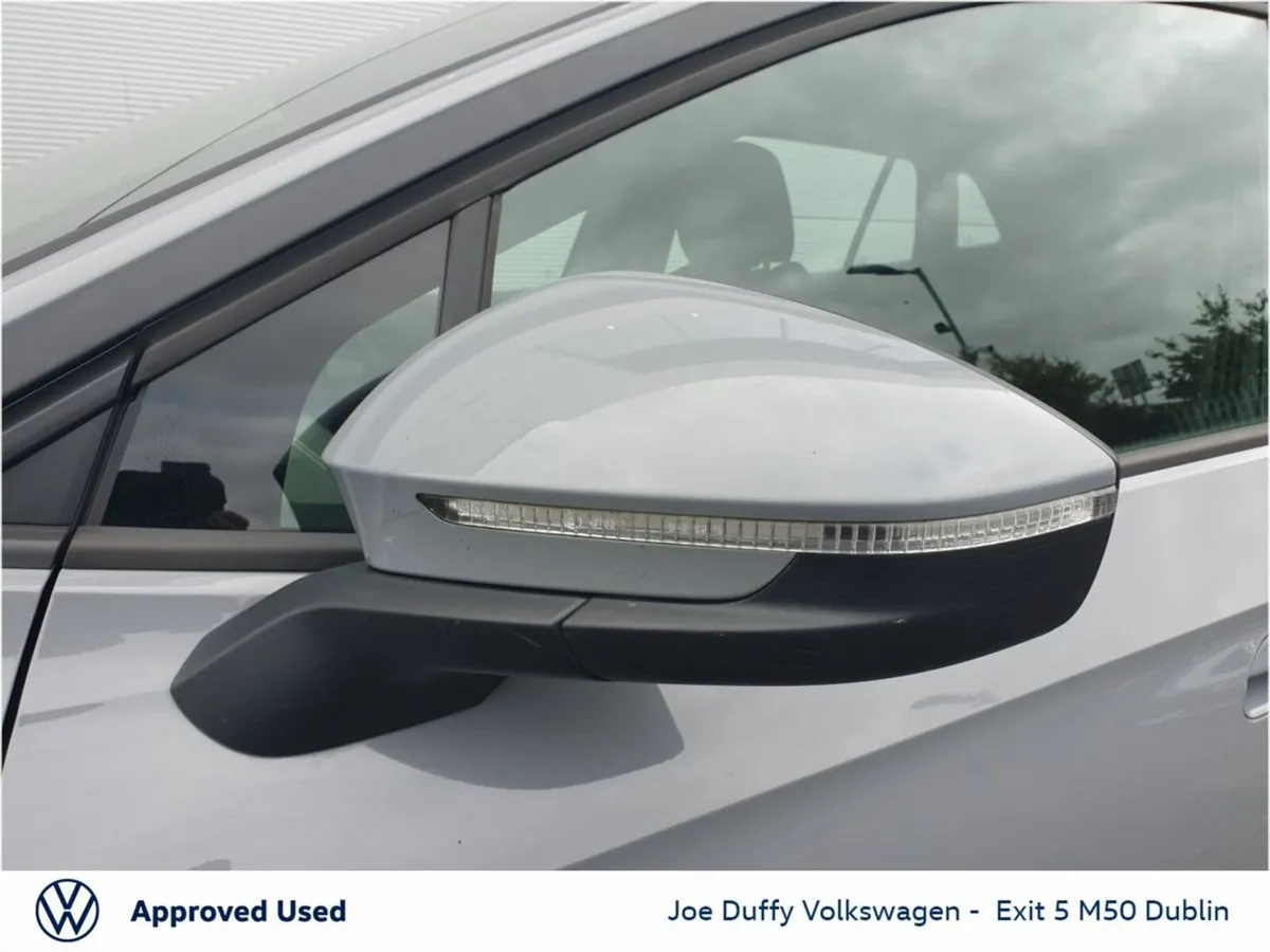 Volkswagen ID.4 Estate, Electric, 2023, Grey