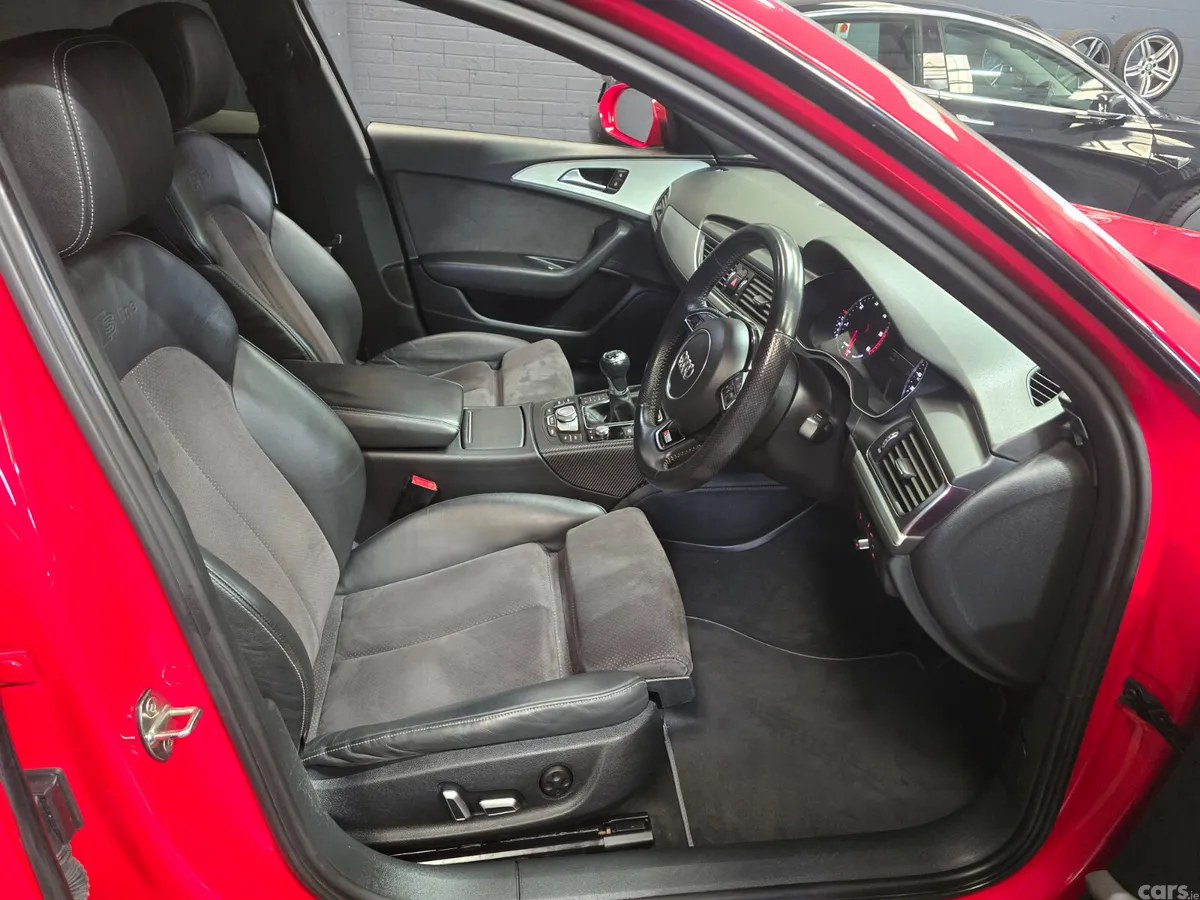 Audi A6 Saloon, Diesel, 2017, Red