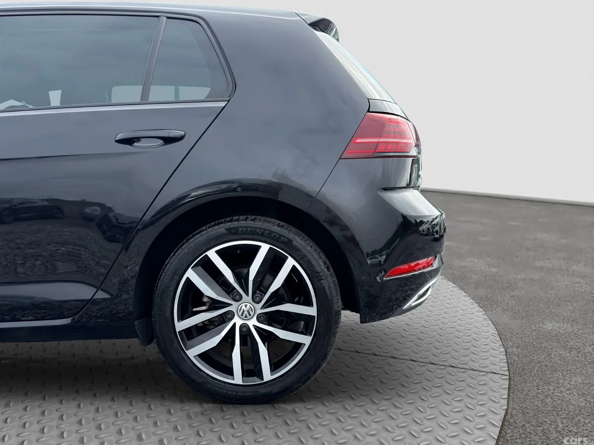 Volkswagen Golf Hatchback, Petrol, 2019, Black