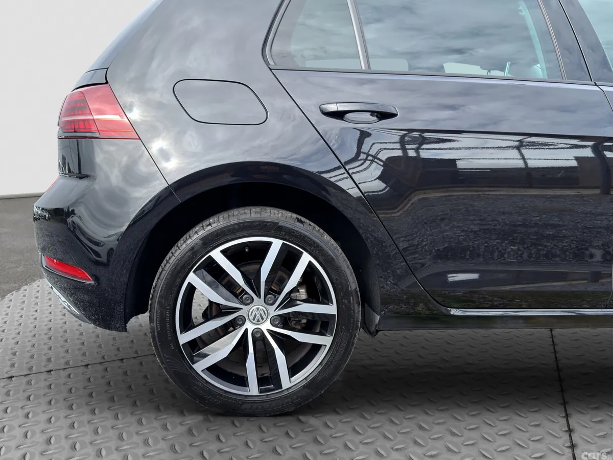 Volkswagen Golf Hatchback, Petrol, 2019, Black