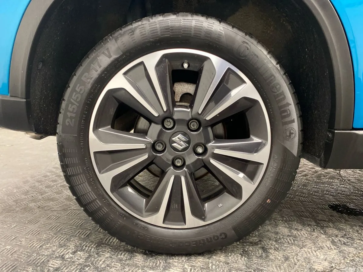 Suzuki Vitara SUV, Petrol, 2023, Blue