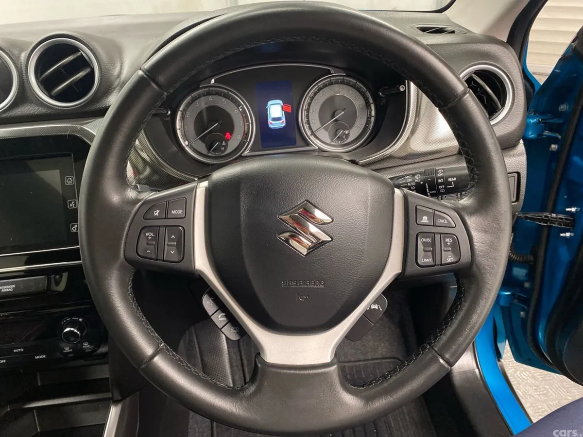 Suzuki Vitara SUV, Petrol, 2023, Blue
