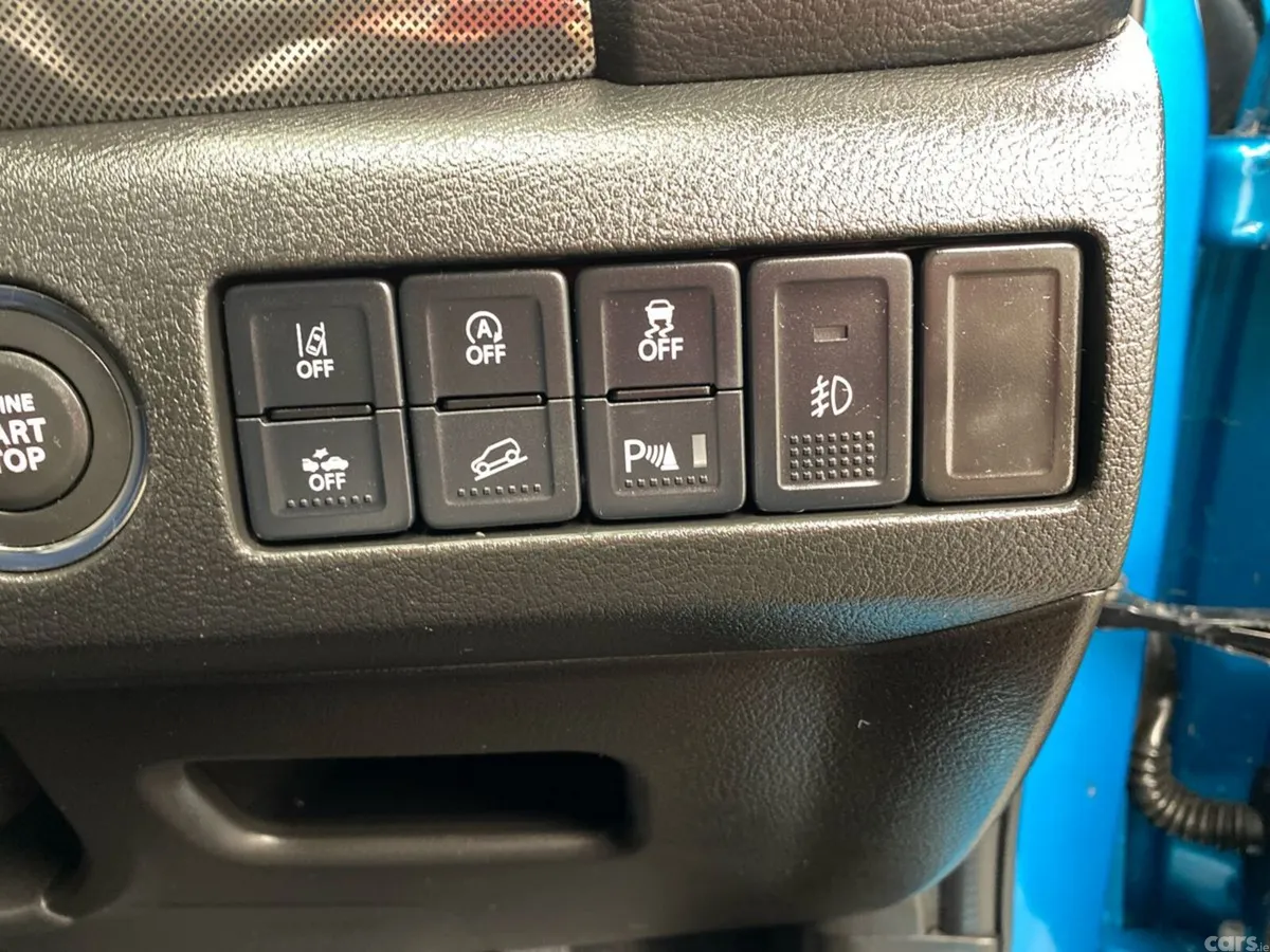 Suzuki Vitara SUV, Petrol, 2023, Blue