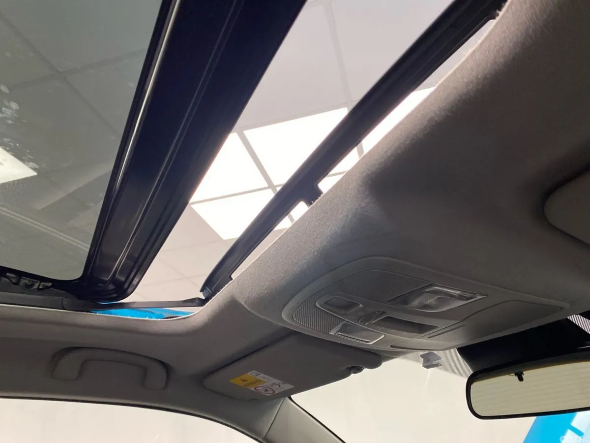 Suzuki Vitara SUV, Petrol, 2023, Blue