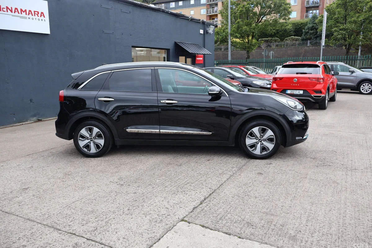 Kia Niro SUV, Petrol Plug-in Hybrid, 2019, Black