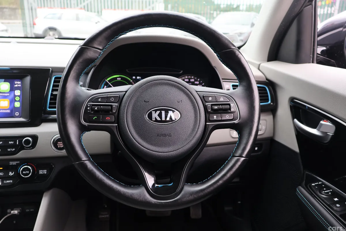 Kia Niro SUV, Petrol Plug-in Hybrid, 2019, Black