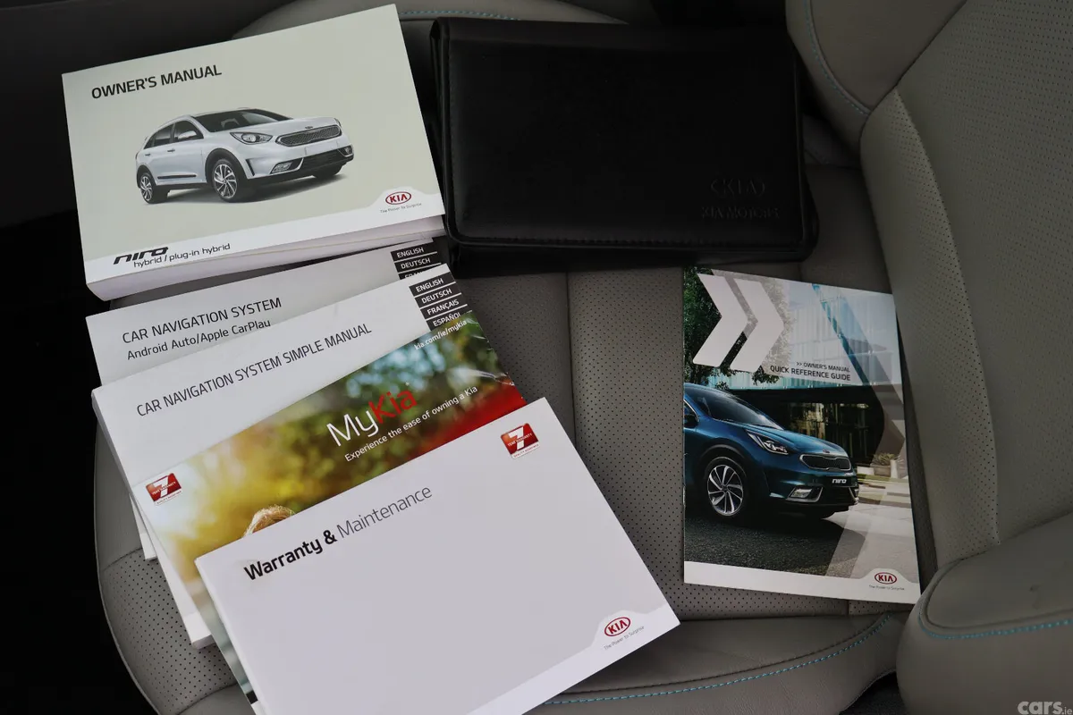 Kia Niro SUV, Petrol Plug-in Hybrid, 2019, Black
