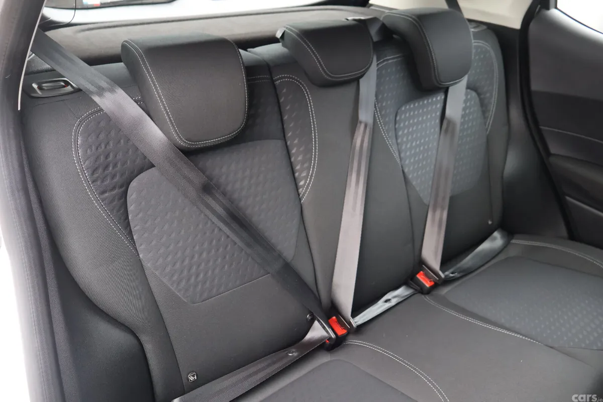 Ford Fiesta Hatchback, Petrol, 2018, White