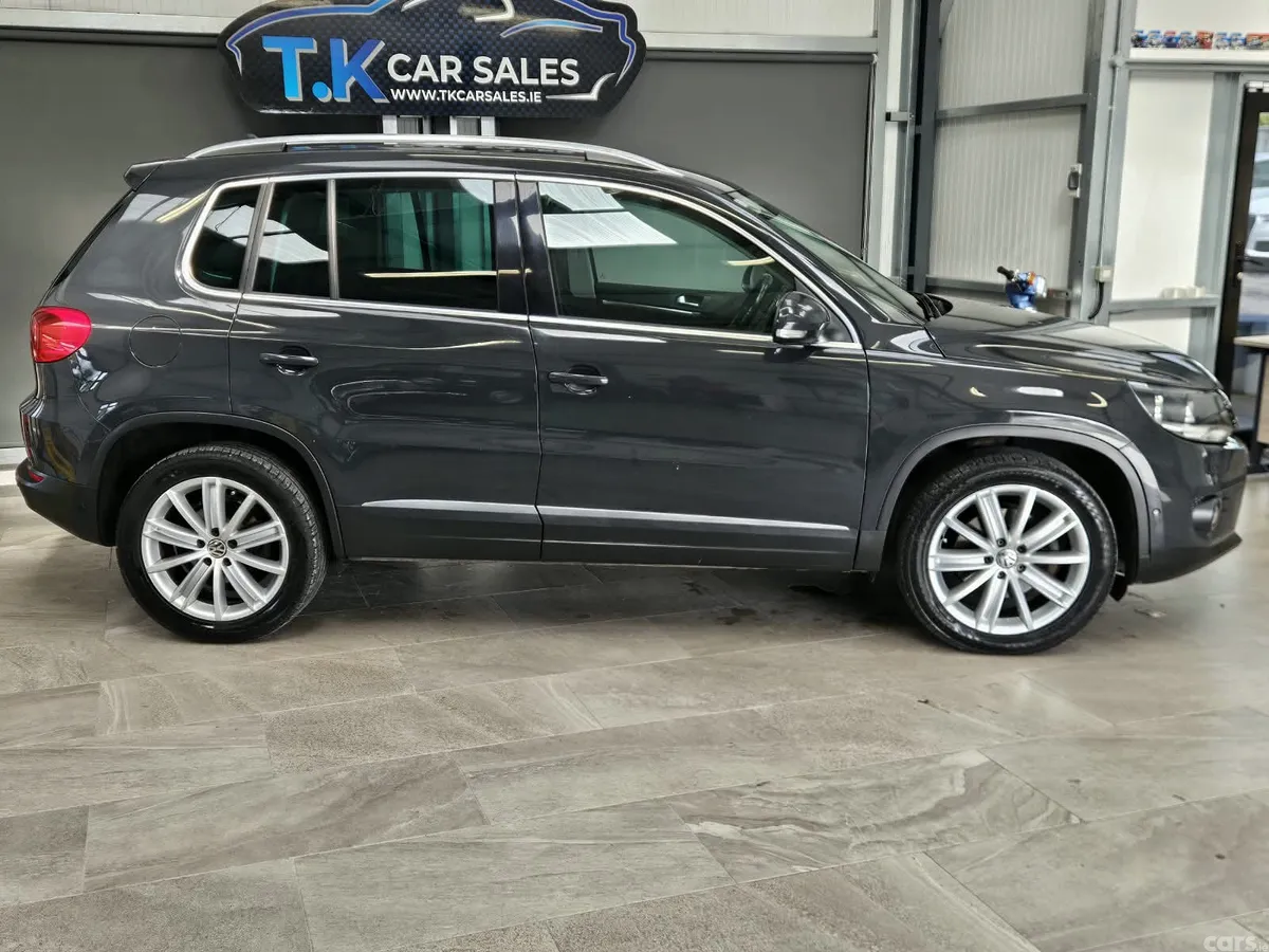 Volkswagen Tiguan SUV, Diesel, 2016, Grey