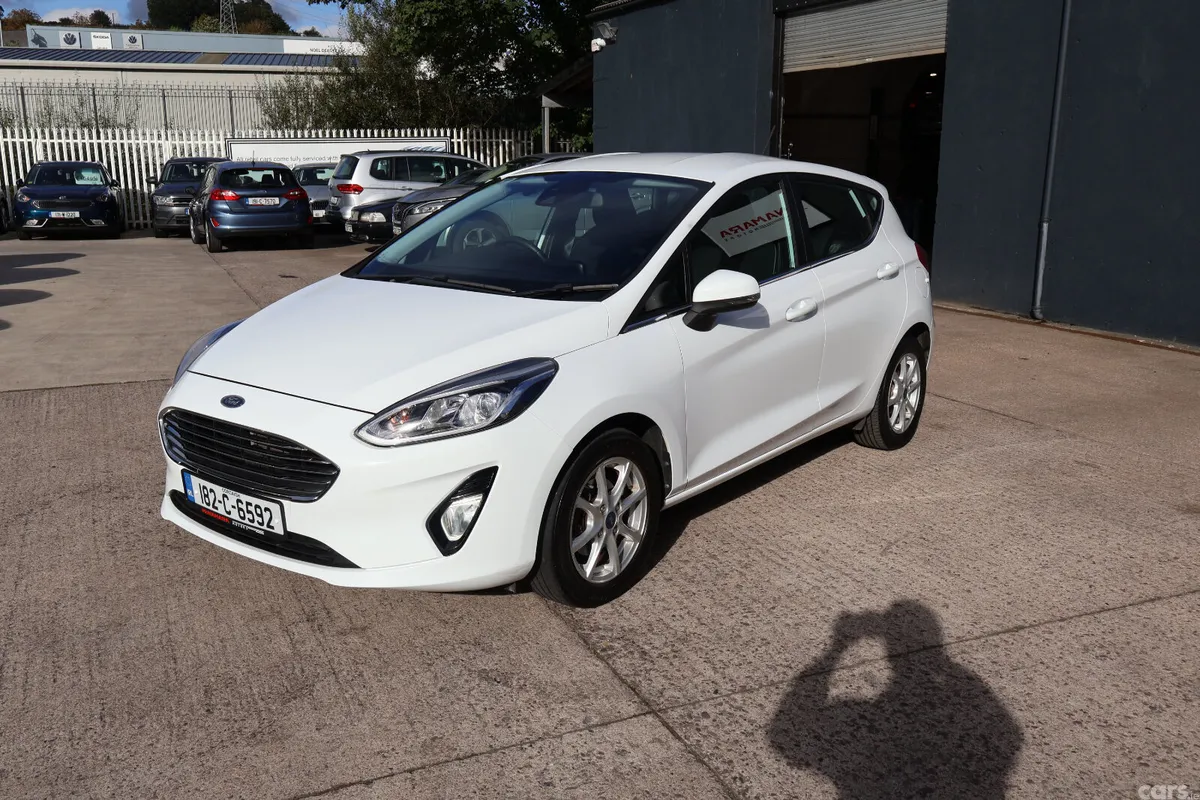 Ford Fiesta Hatchback, Petrol, 2018, White