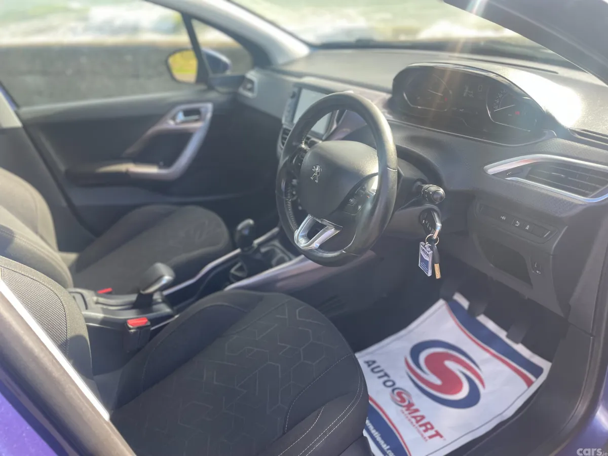 Peugeot 2008 SUV, Diesel, 2015, Blue