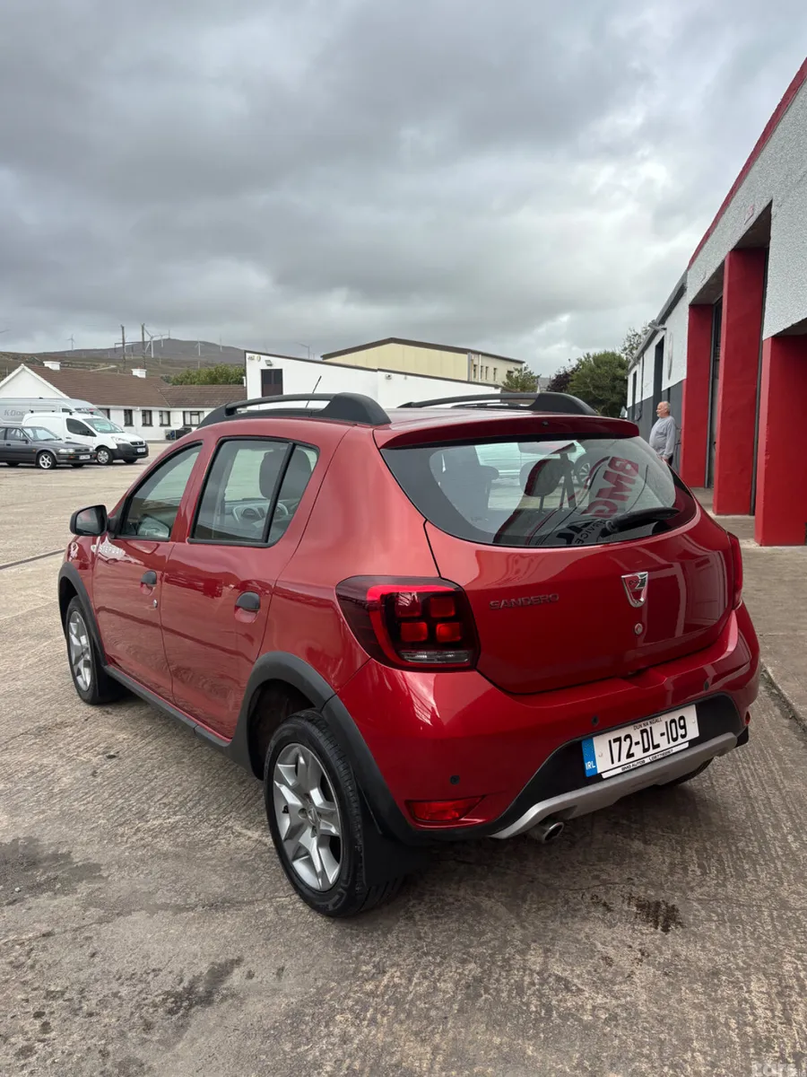 Dacia Sandero Stepway Hatchback, Diesel, 2017, Red