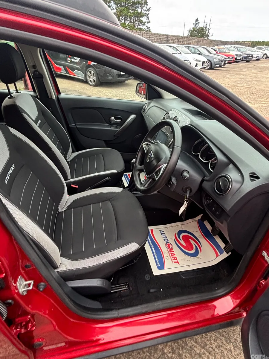 Dacia Sandero Stepway Hatchback, Diesel, 2017, Red