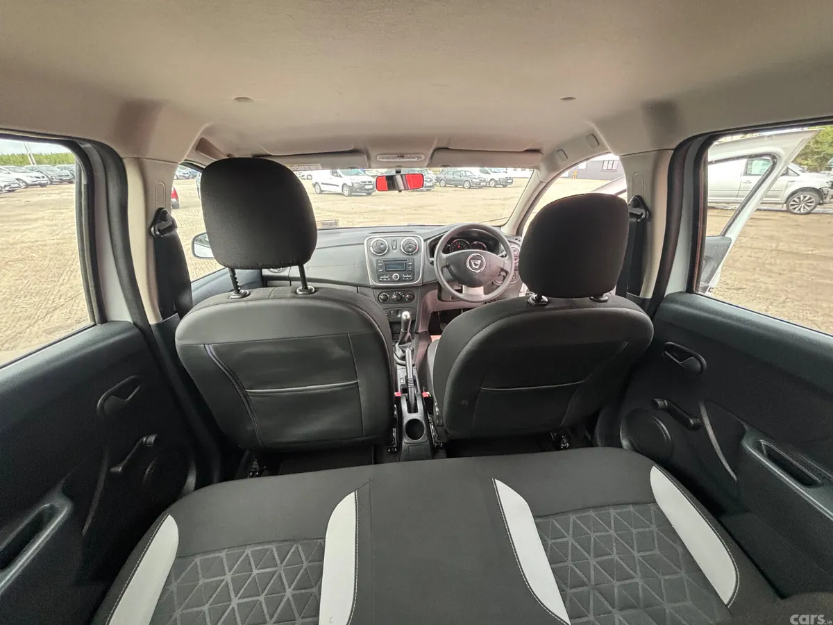 Dacia Sandero Stepway Hatchback, Petrol, 2017, White