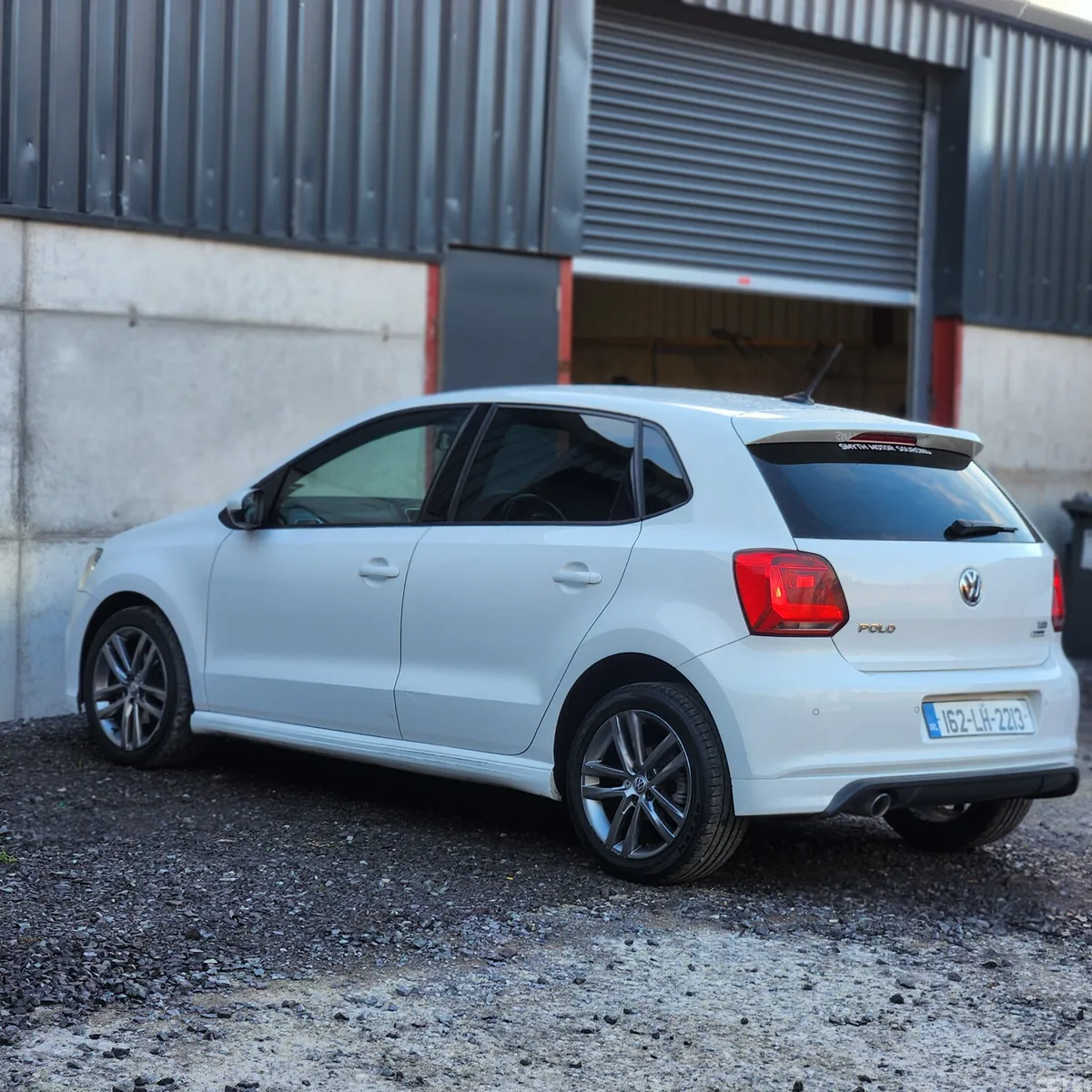 Volkswagen Polo Hatchback, Diesel, 2016, White