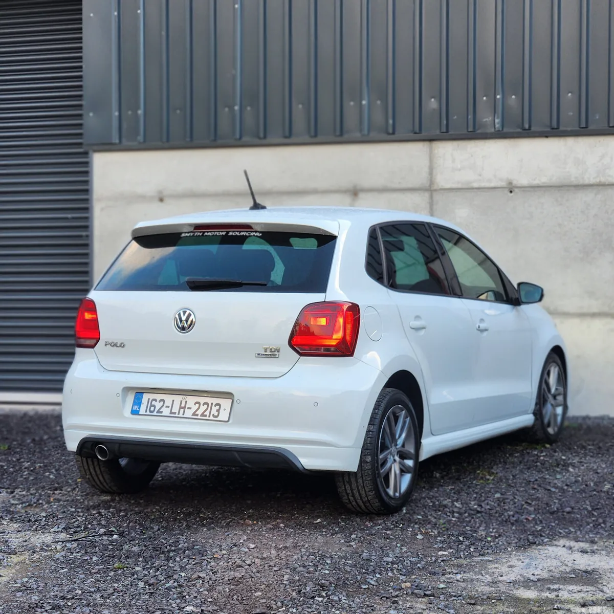 Volkswagen Polo Hatchback, Diesel, 2016, White