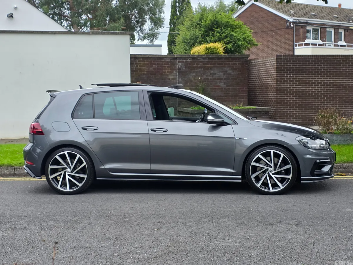 Volkswagen Golf Hatchback, Petrol, 2019, Grey