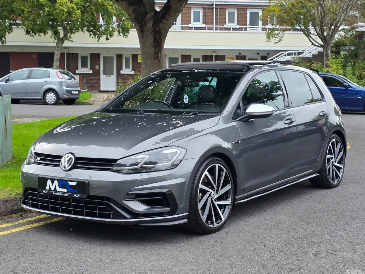 Volkswagen Golf Hatchback, Petrol, 2019, Grey