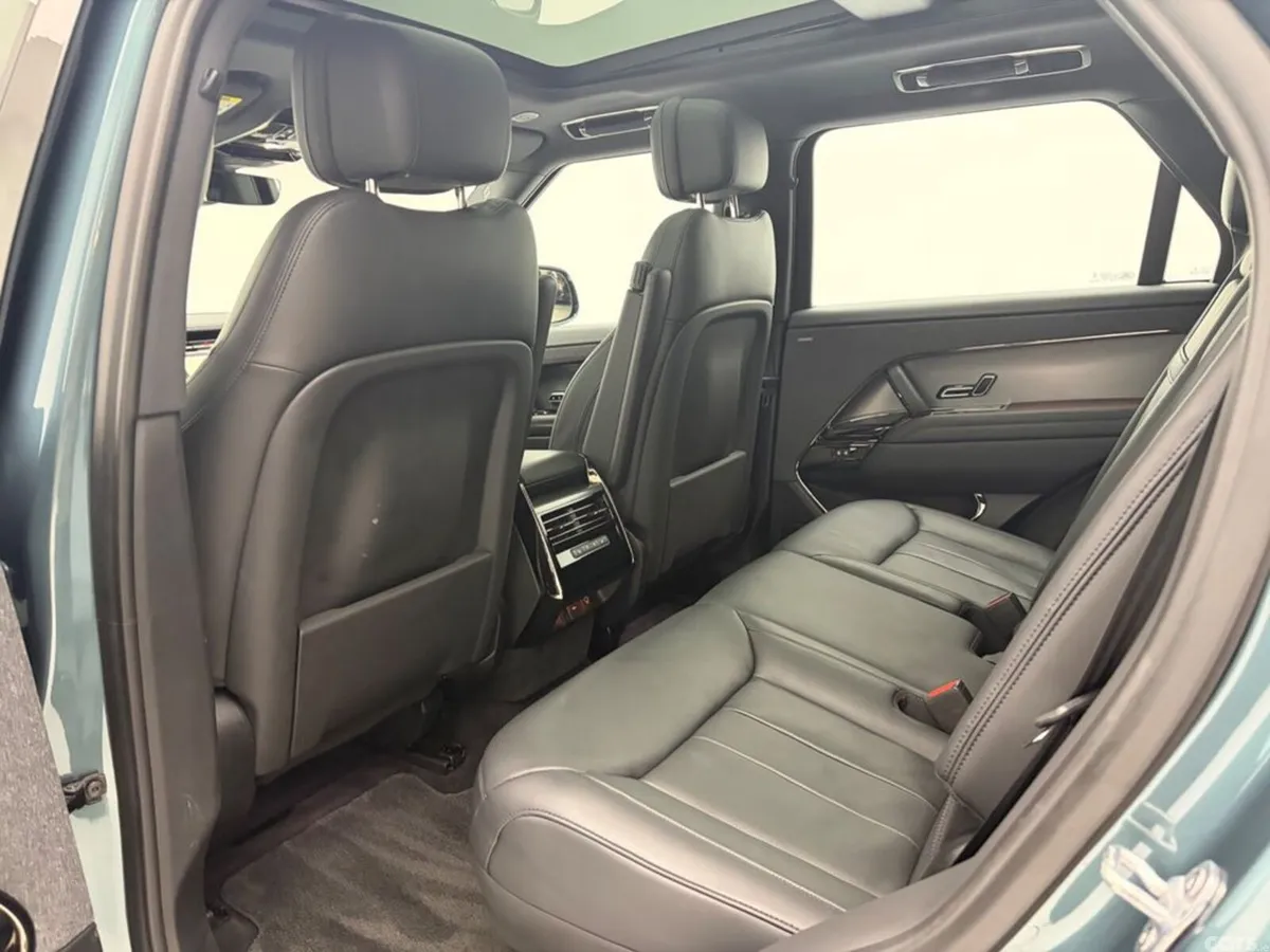 Land Rover Range Rover Sport Estate, Petrol Plug-in Hybrid, 2023, Green