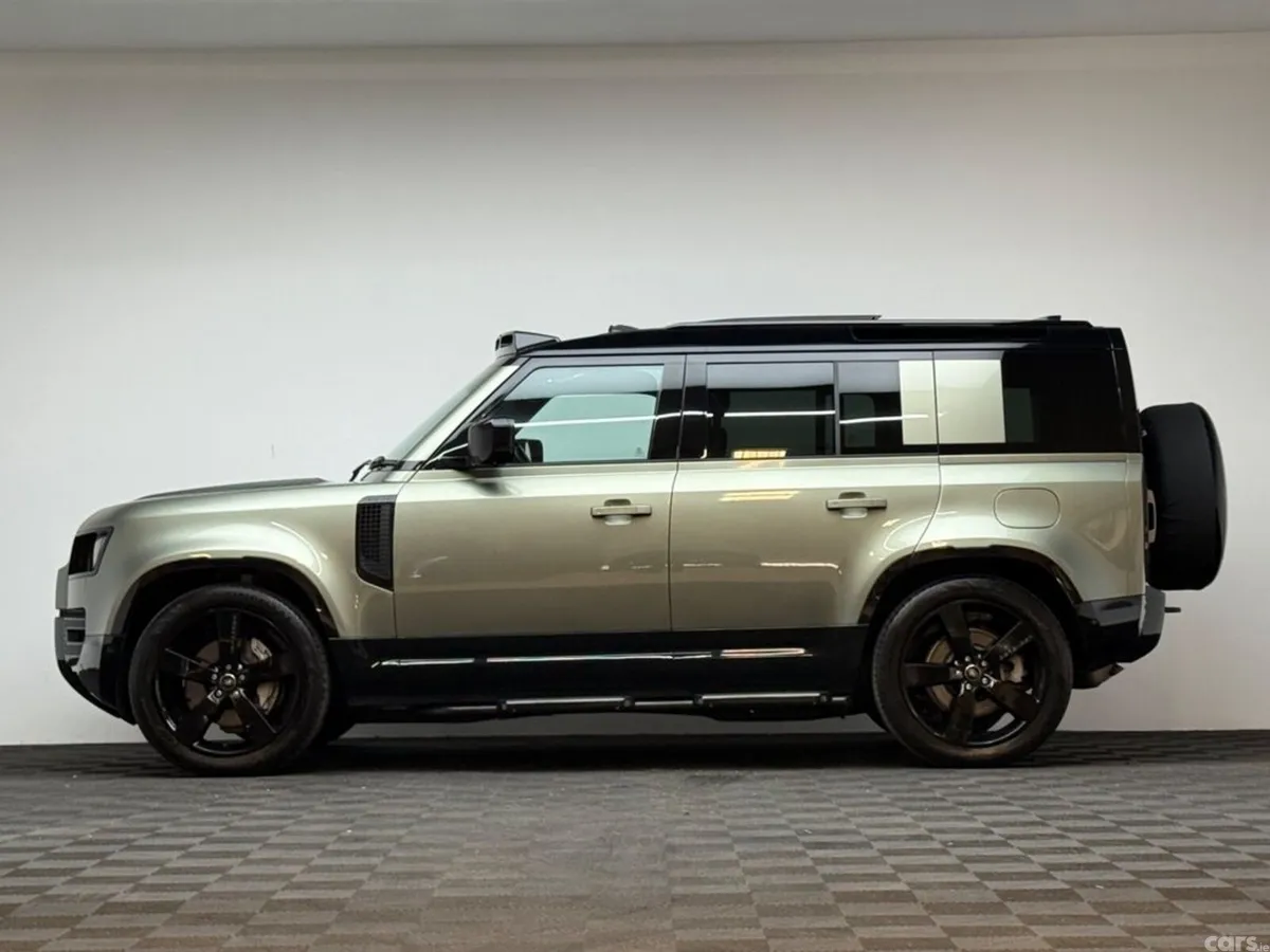 Land Rover Defender SUV, Petrol Plug-in Hybrid, 2025, Green