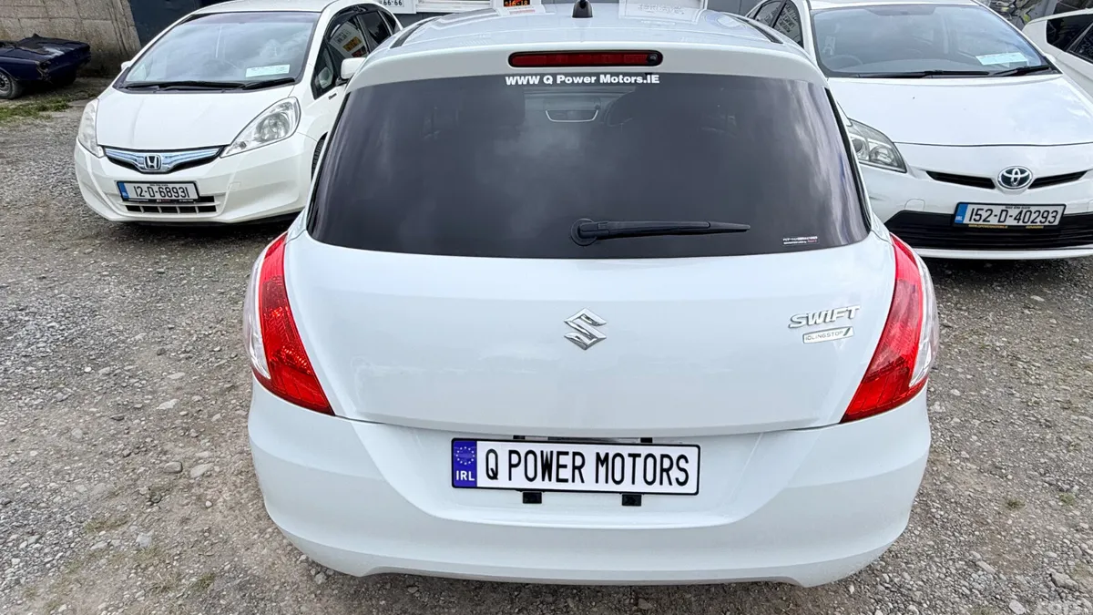 Suzuki Swift Hatchback, Petrol, 2014, White