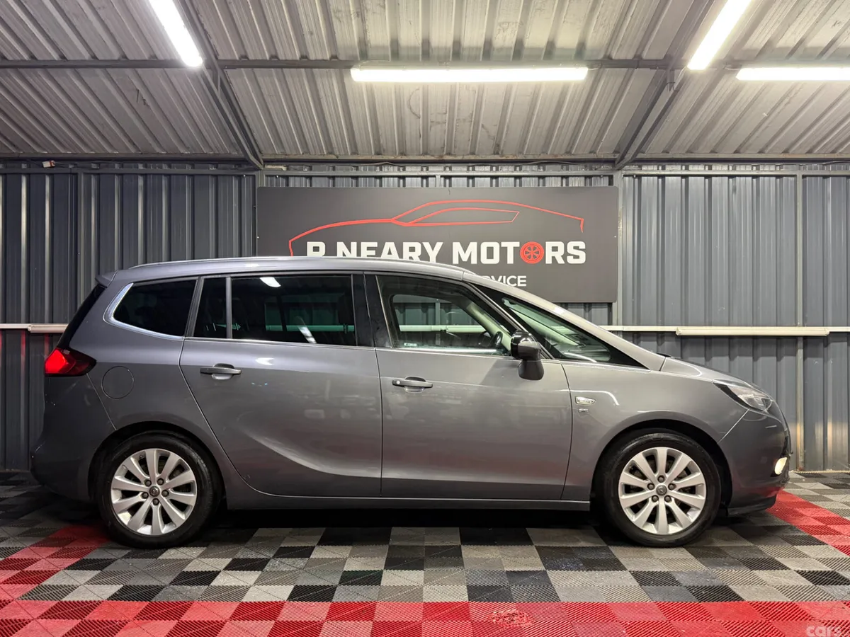 Opel Zafira MPV, Diesel, 2016, Grey