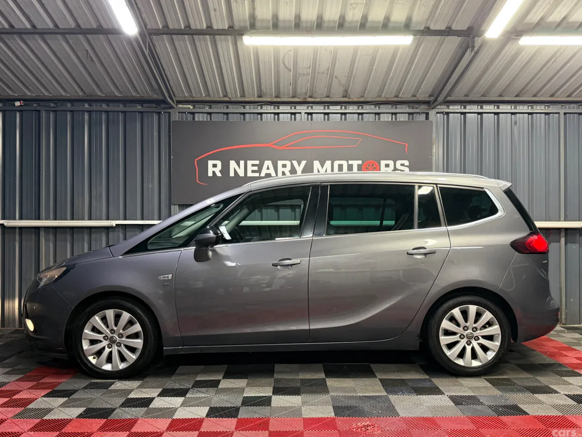 Opel Zafira MPV, Diesel, 2016, Grey