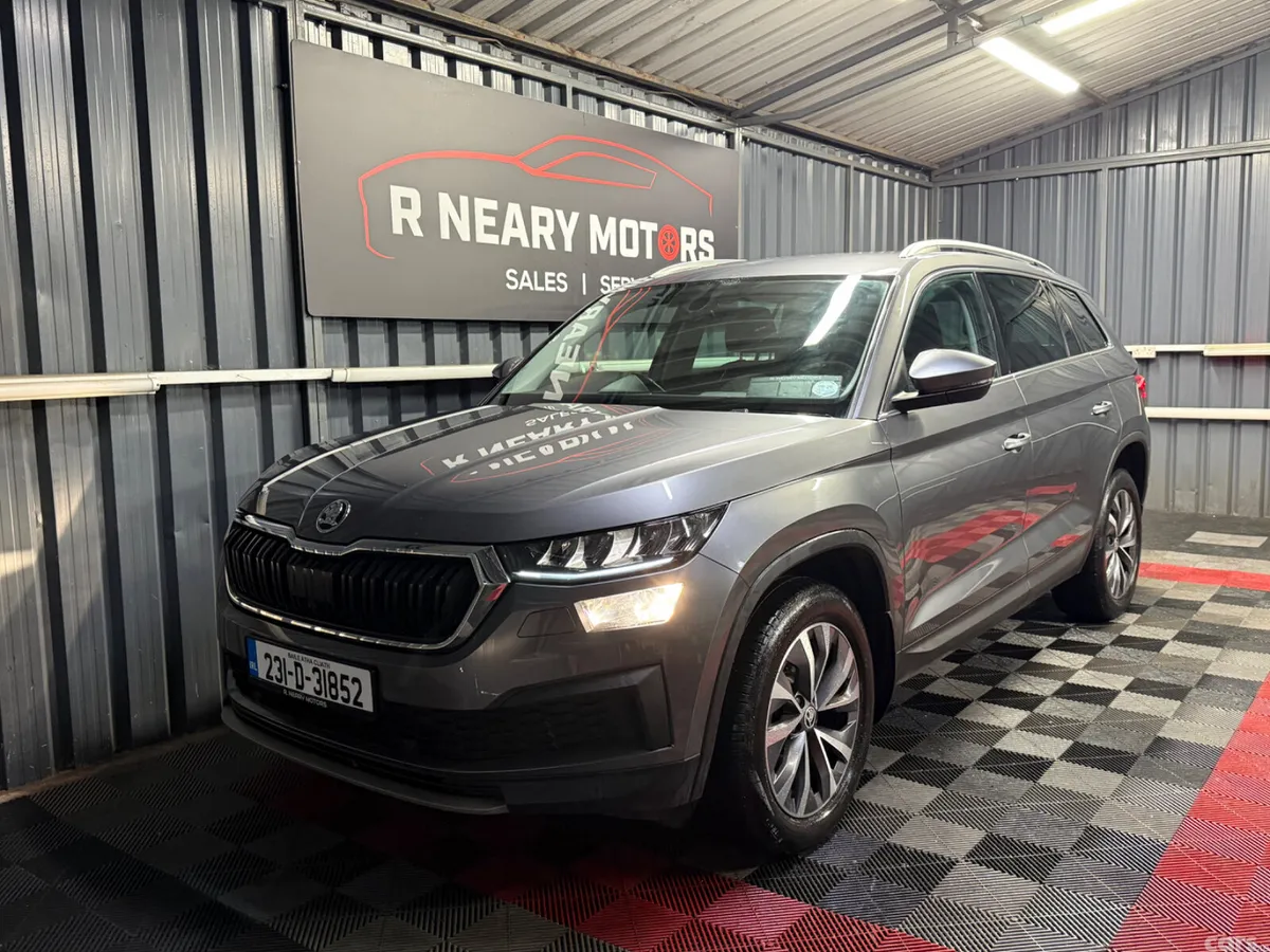 Skoda Kodiaq SUV, Diesel, 2023, Grey