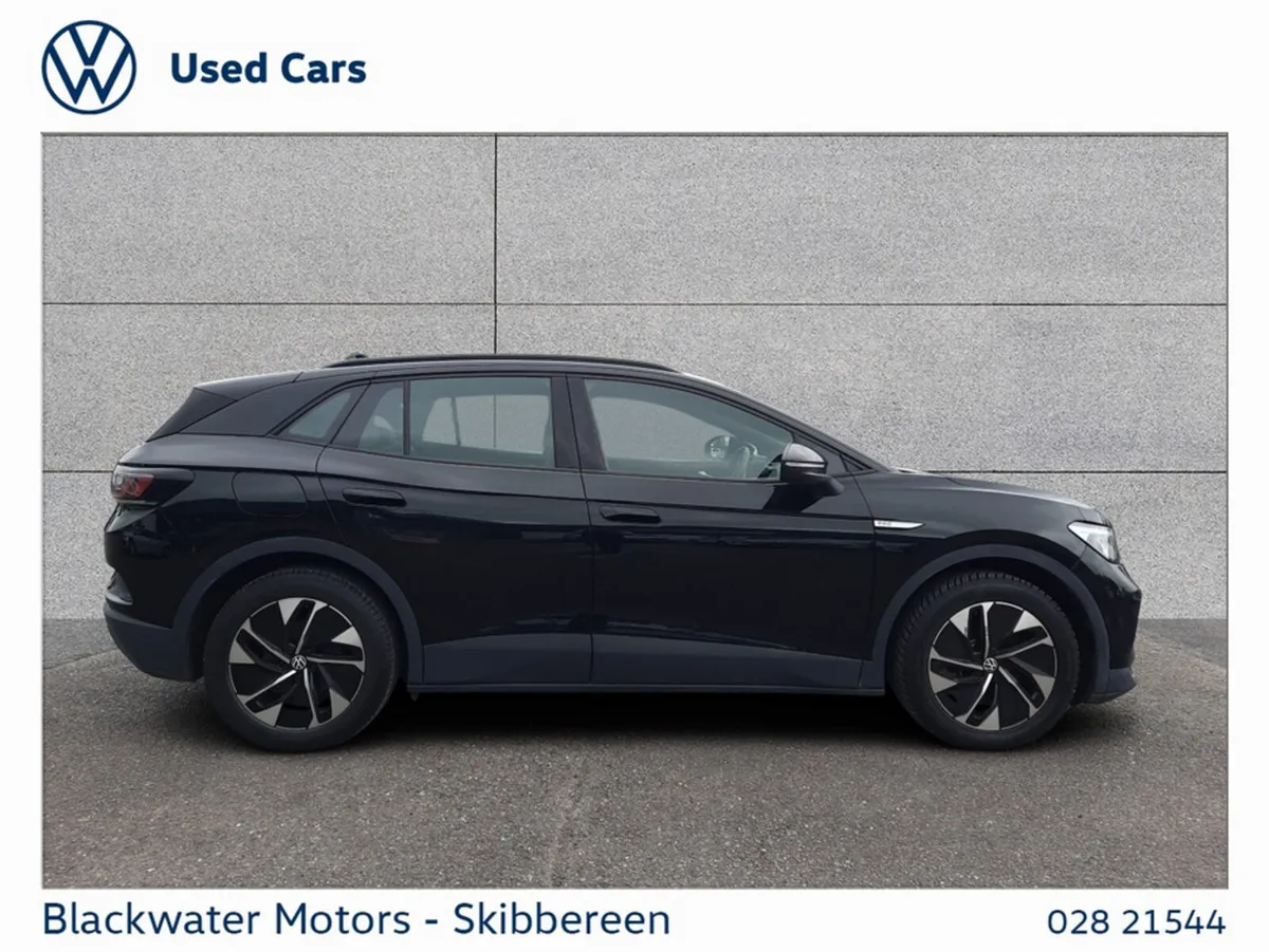 Volkswagen ID.4 Hatchback, Electric, 2023, Grey