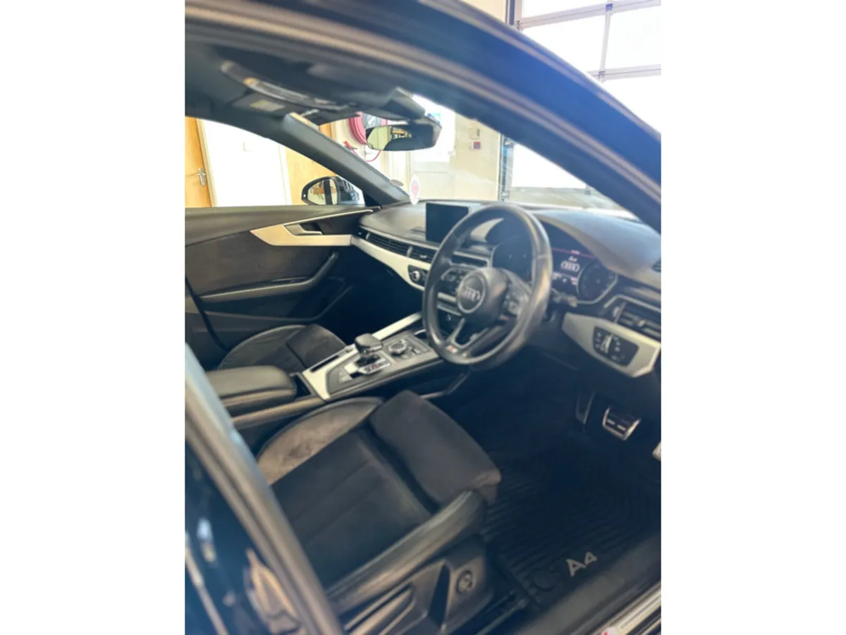 Audi A4 Saloon, Diesel, 2019, Black