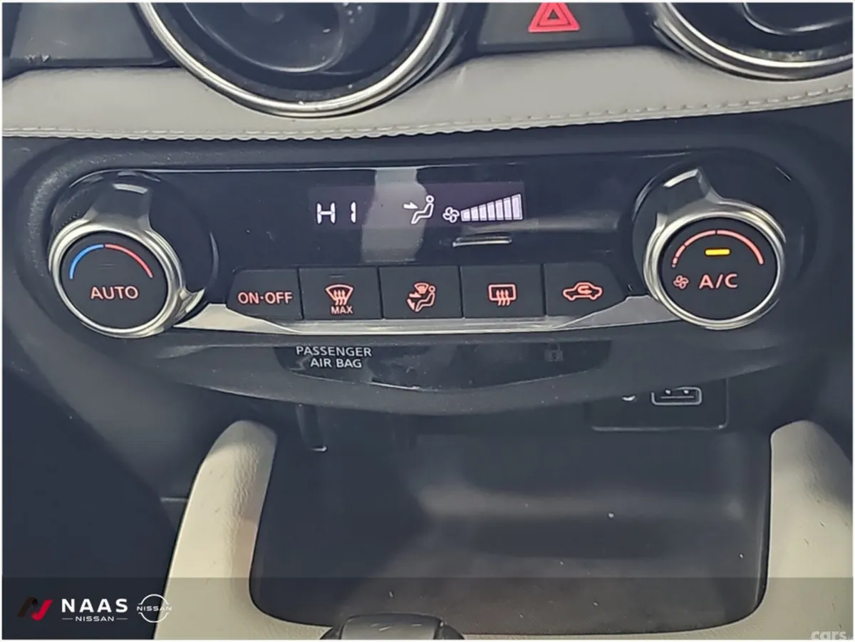 Nissan Juke MPV, Petrol, 2023, White